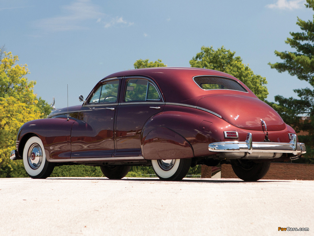 Packard Custom Super Clipper Eight Sedan (2106-2122) 1947 wallpapers (1024 x 768)