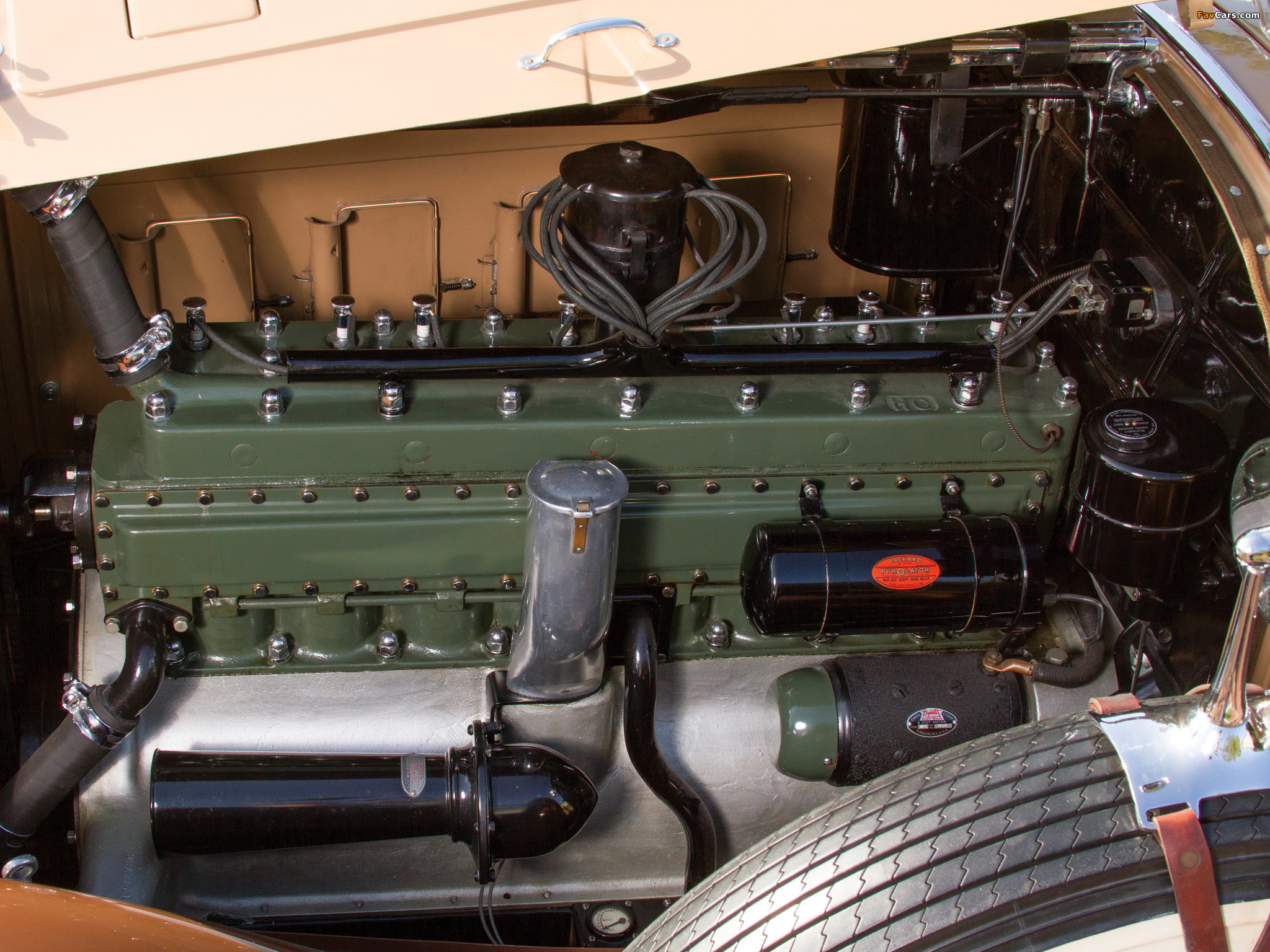 Images of Packard Custom Eight Dual Cowl Phaeton (640-341) 1929 (2048 x 1536)