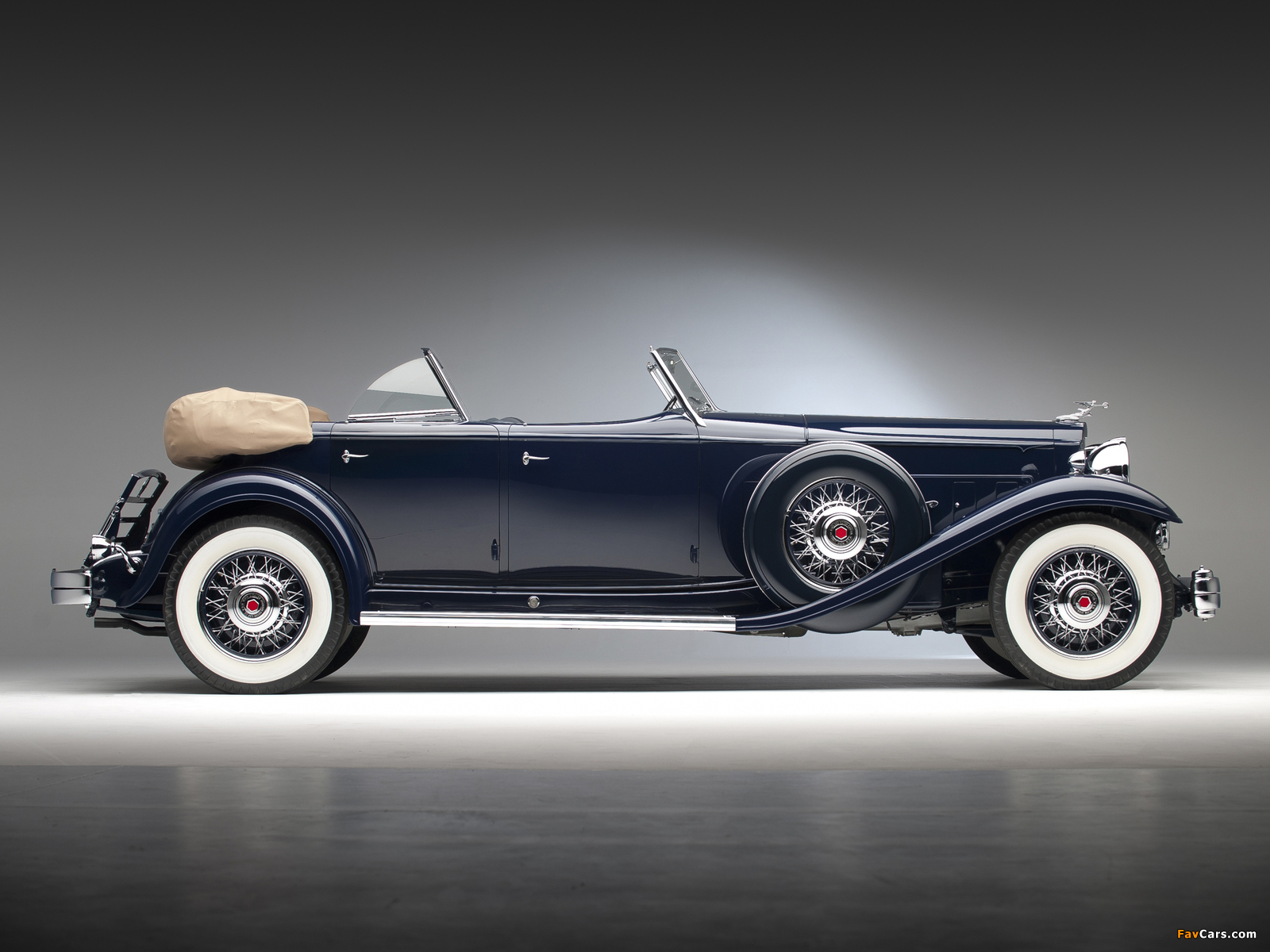 Images of Packard Individual Custom Eight Sport Phaeton by Dietrich (904-2069) 1932 (1600 x 1200)