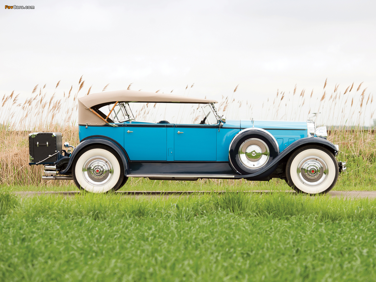 1930 Packard Custom Eight Sport Phaeton (740-441) 1929–30 photos (1280 x 960)