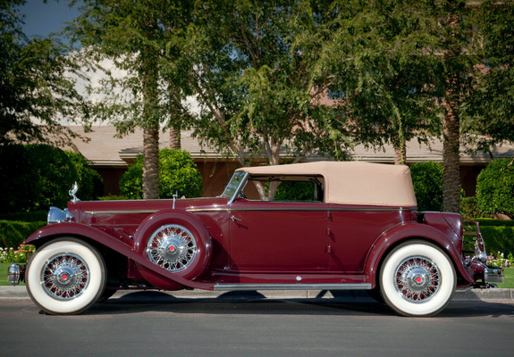 Packard Individual Custom Eight Convertible Victoria by Dietrich (904-2072) 1932 images