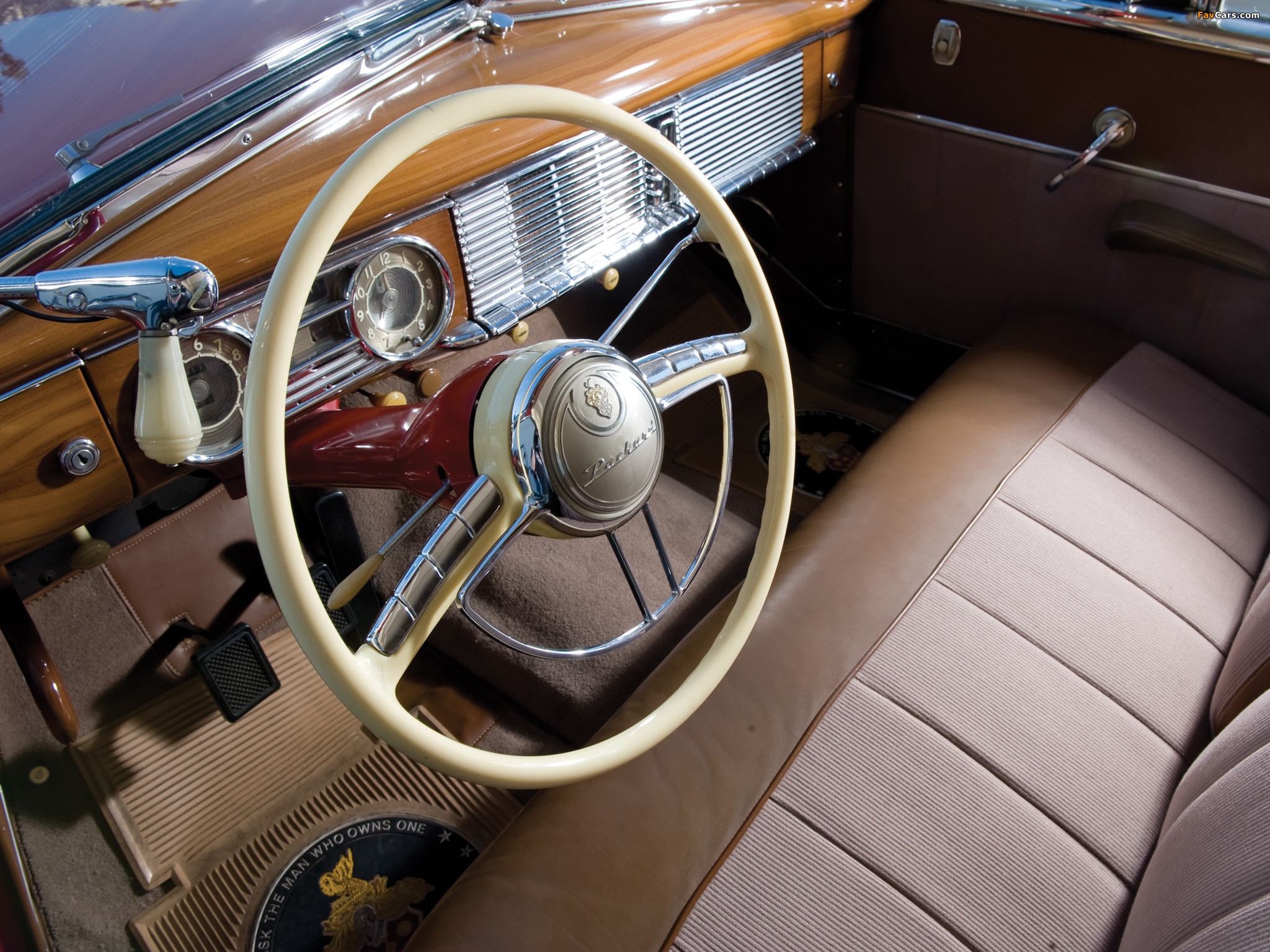 Packard Custom Eight Convertible Coupe 1948 photos (2048 x 1536)