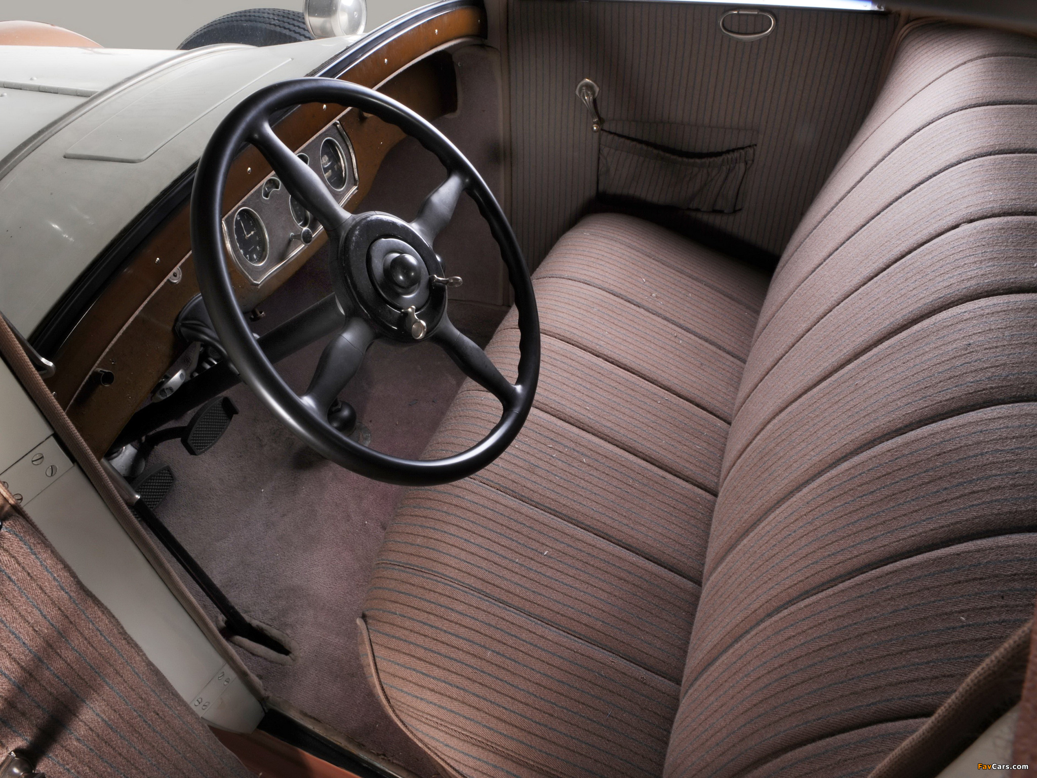 Photos of Packard Custom Eight Coupe (443-318) 1928 (2048 x 1536)