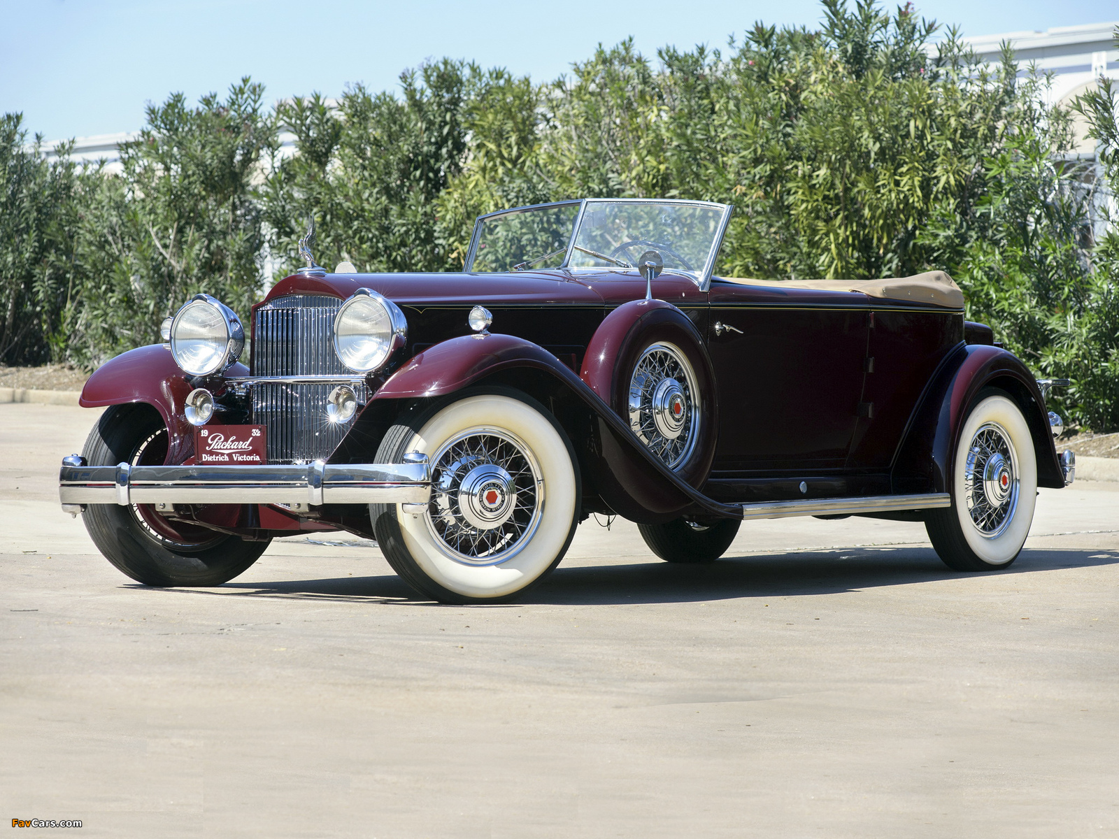 Pictures of Packard Individual Custom Eight Convertible Victoria by Dietrich (904-2072) 1932 (1600 x 1200)