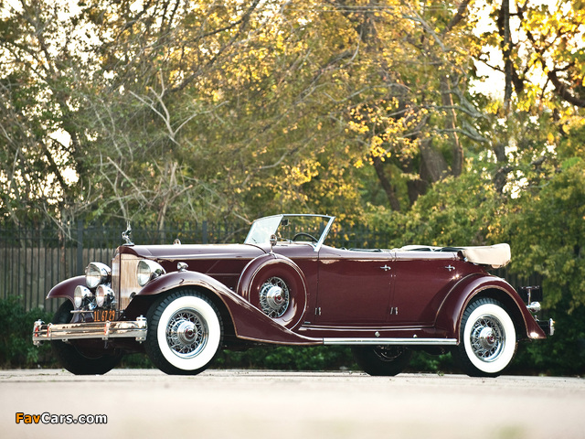 Packard Custom Twelve Sport Phaeton by Dietrich (1006-3069) 1933 wallpapers (640 x 480)