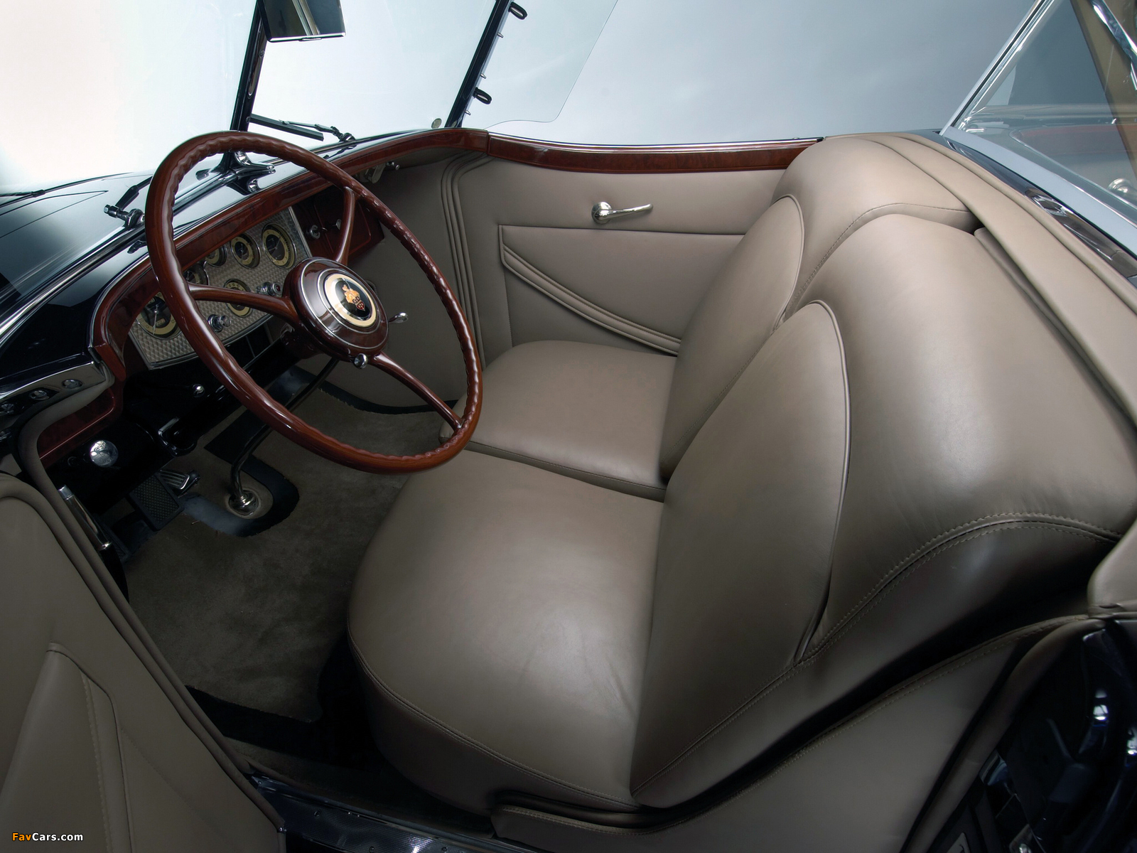 Packard Individual Custom Twelve Sport Phaeton by Dietrich (906-2069) 1932 wallpapers (1600 x 1200)