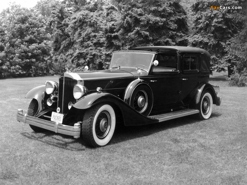 Packard Custom Twelve Town Car Landaulet by LeBaron (1006-4003) 1933 wallpapers (800 x 600)