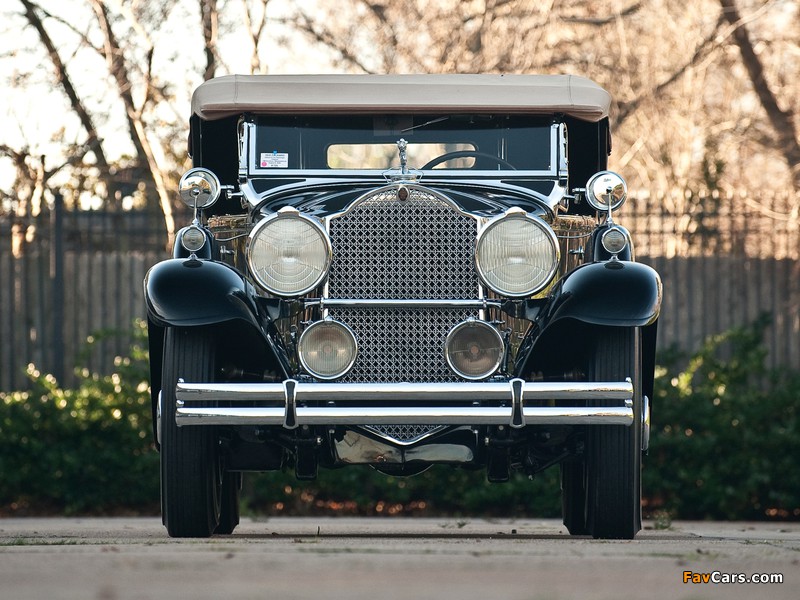 Images of Packard Deluxe Eight Sport Phaeton (745-451) 1930 (800 x 600)