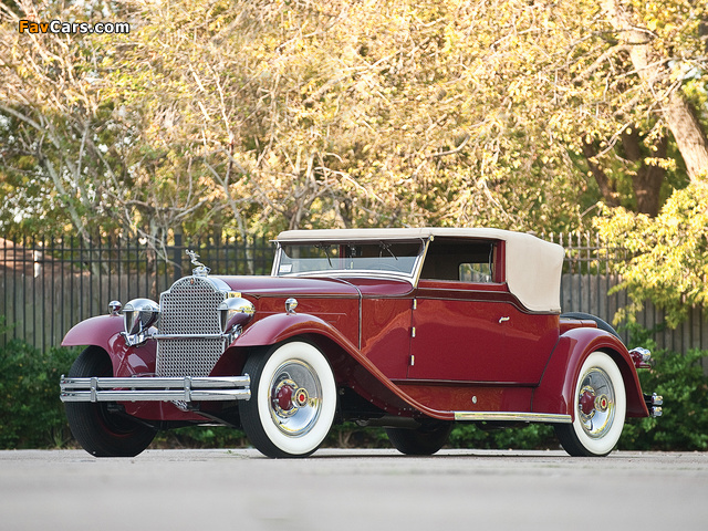 Images of Packard Deluxe Eight Convertible Victoria by Rollston 1931 (640 x 480)