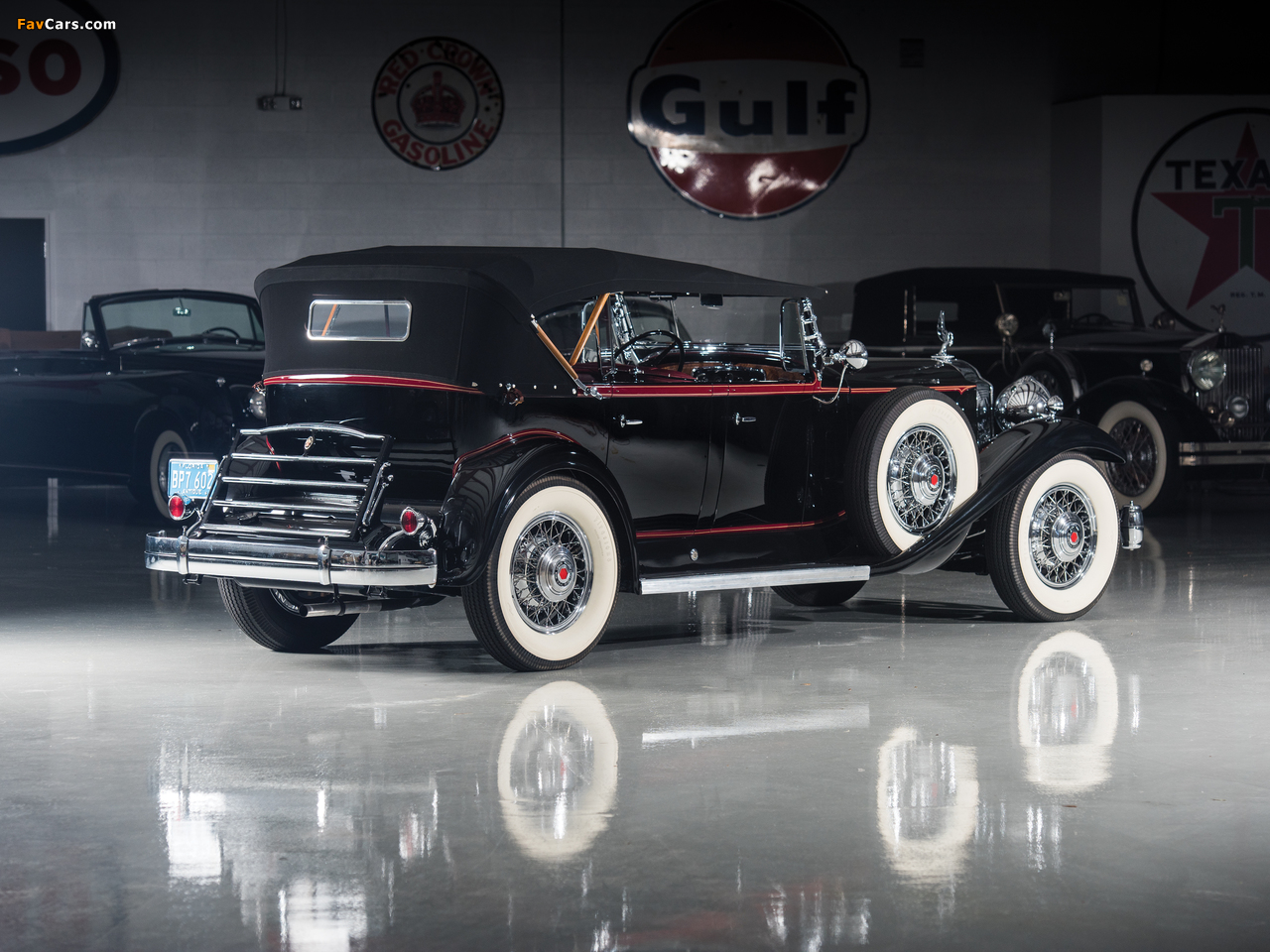 Images of Packard Deluxe Eight Phaeton (903-511) 1932 (1280 x 960)