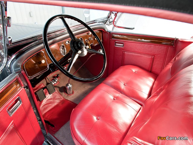 Packard Deluxe Eight Roadster (840-472) 1931 pictures (640 x 480)