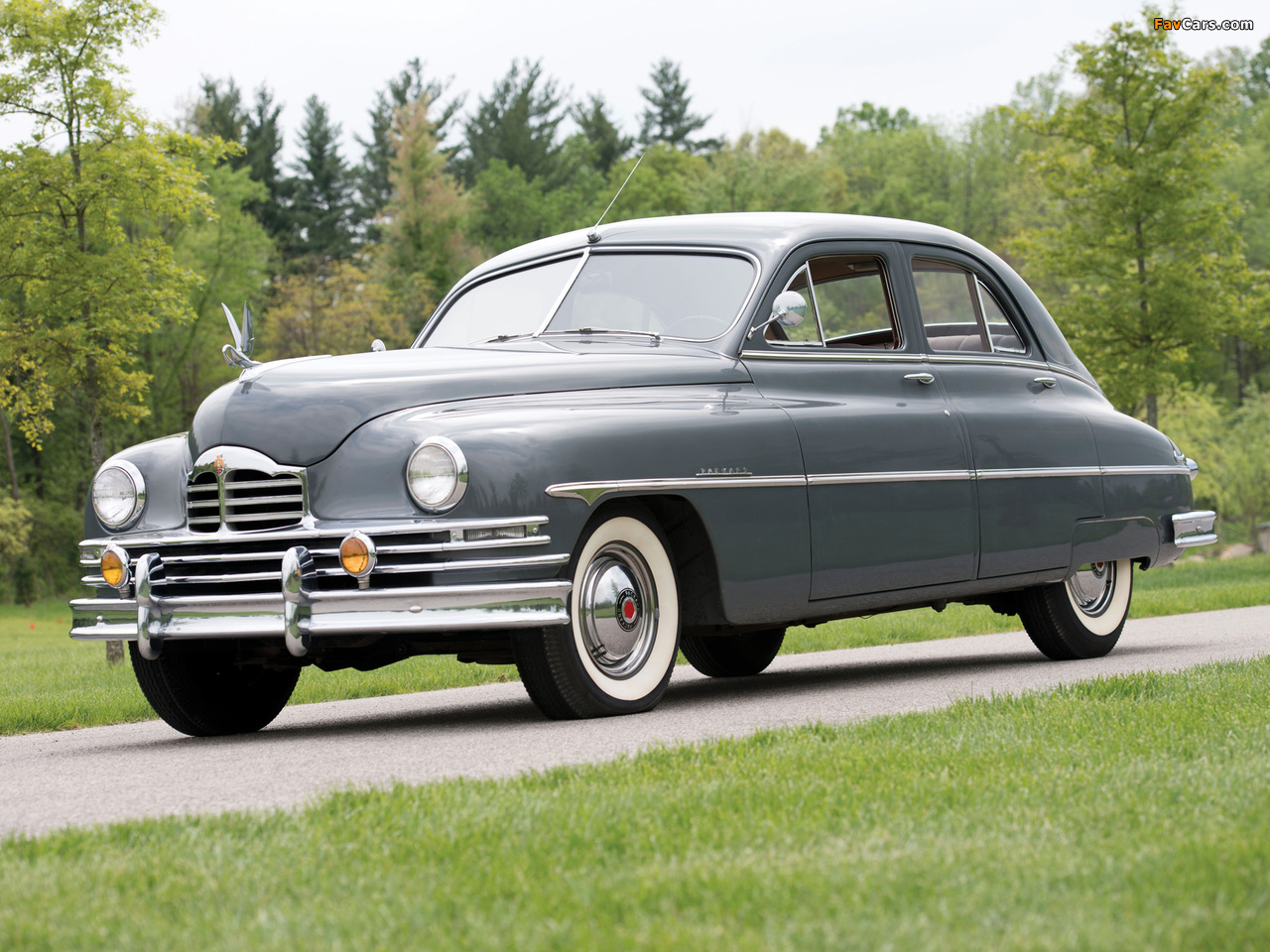Packard Deluxe Eight Touring Sedan 1949 photos (1280 x 960)