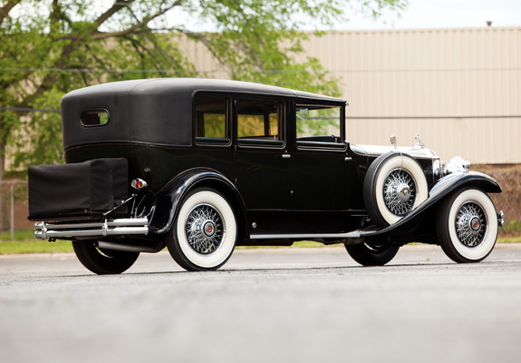 1930 Packard Deluxe Eight All-Weather Town Car by LeBaron (745) images