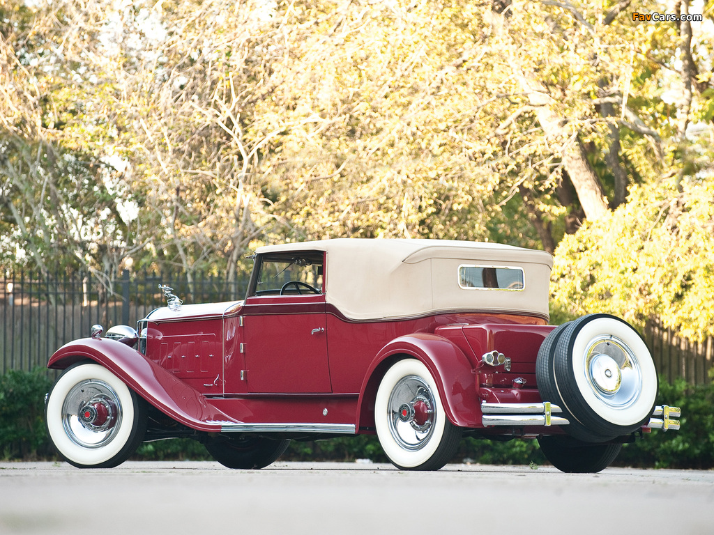 Photos of Packard Deluxe Eight Convertible Victoria by Rollston 1931 (1024 x 768)