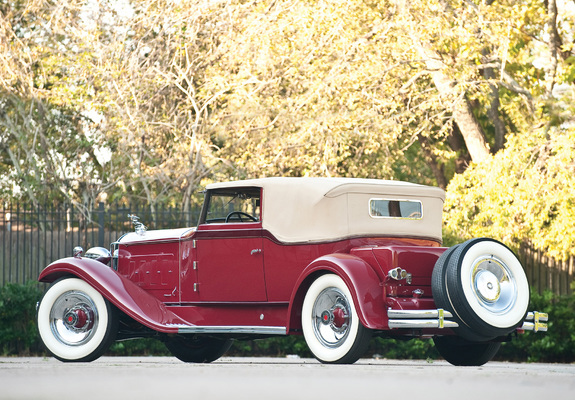 Photos of Packard Deluxe Eight Convertible Victoria by Rollston 1931