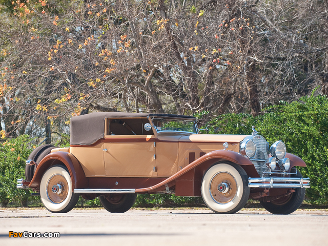 Photos of Packard Deluxe Eight Convertible Victoria by Waterhouse (840) 1931 (640 x 480)