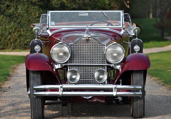Pictures of Packard Deluxe Eight Roadster by LeBaron (745-422) 1930