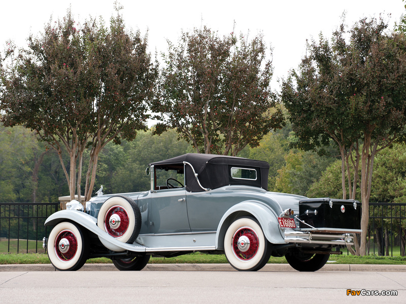Pictures of Packard Deluxe Eight Convertible Coupe (840-479) 1931 (800 x 600)
