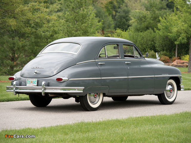 Pictures of Packard Deluxe Eight Touring Sedan 1949 (640 x 480)