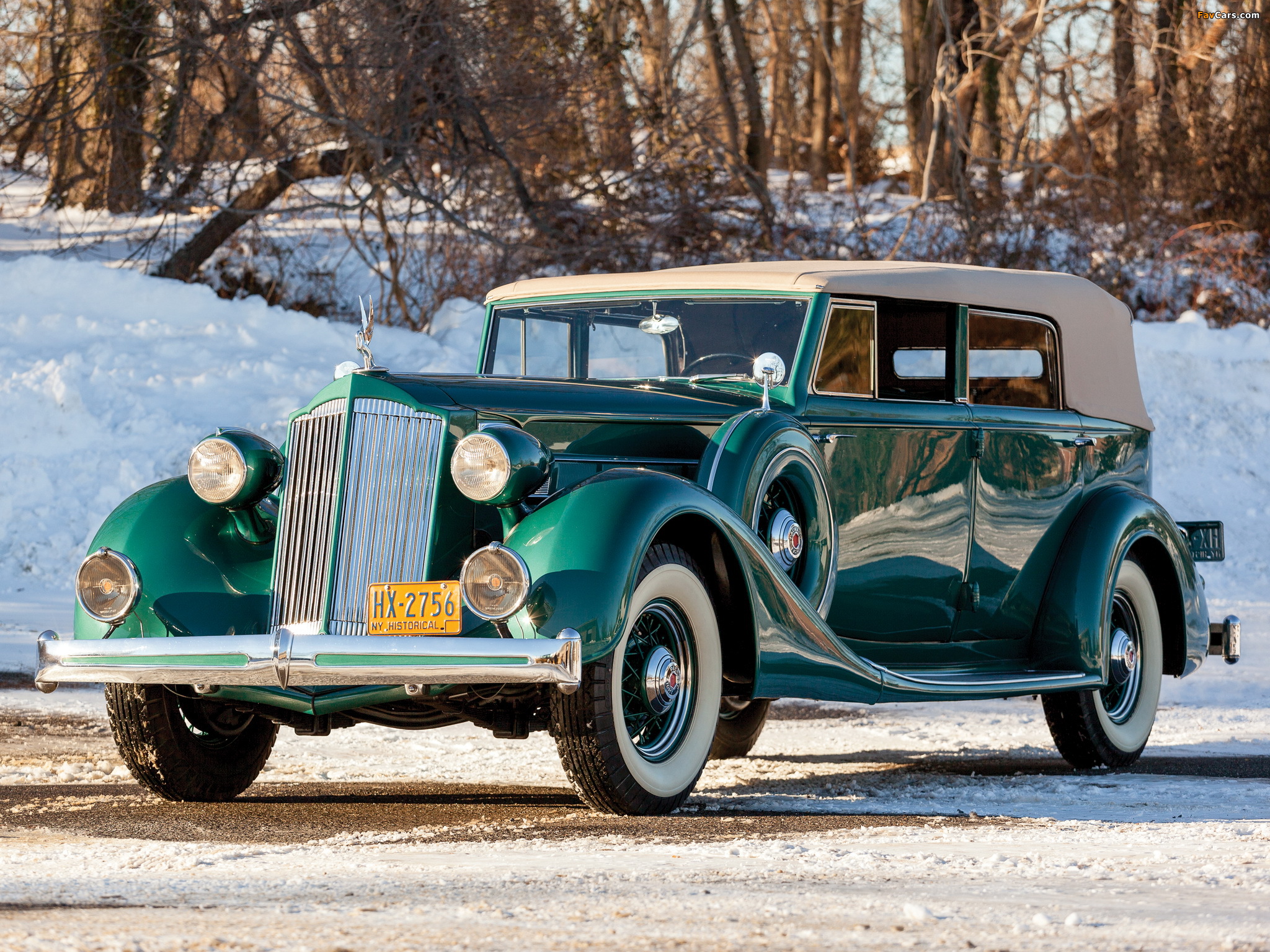 Images of Packard Eight Convertible Sedan (1402-963) 1936 (2048 x 1536)