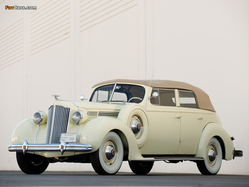 Images of Packard Eight Convertible Sedan (1601-1197) 1938 (800 x 600)