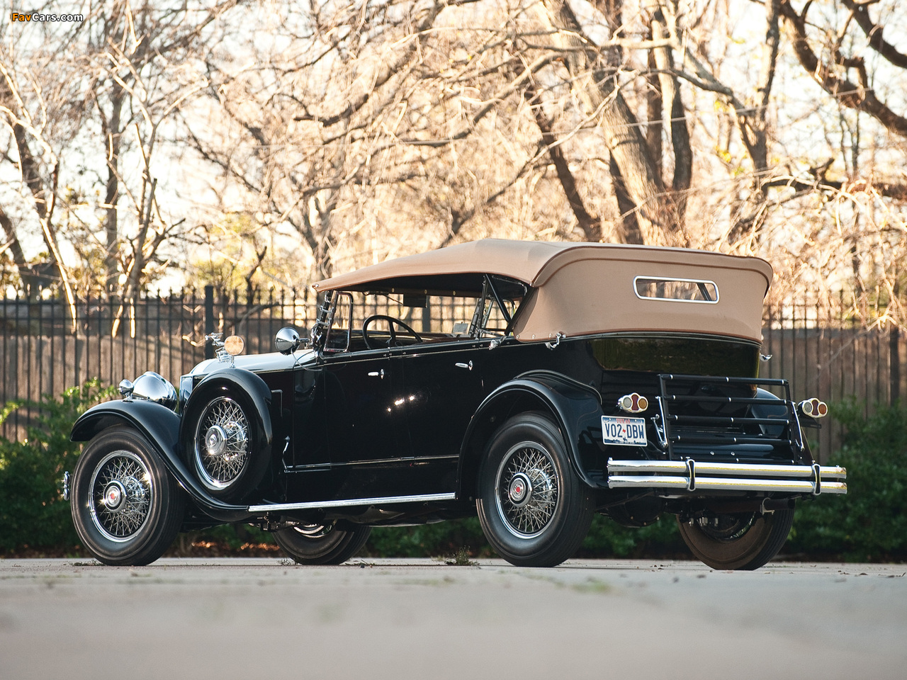 Packard Deluxe Eight Sport Phaeton 1930 photos (1280 x 960)