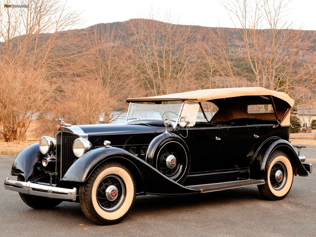 Packard Eight 7-passenger Touring (1101) 1934 photos (1280 x 960)