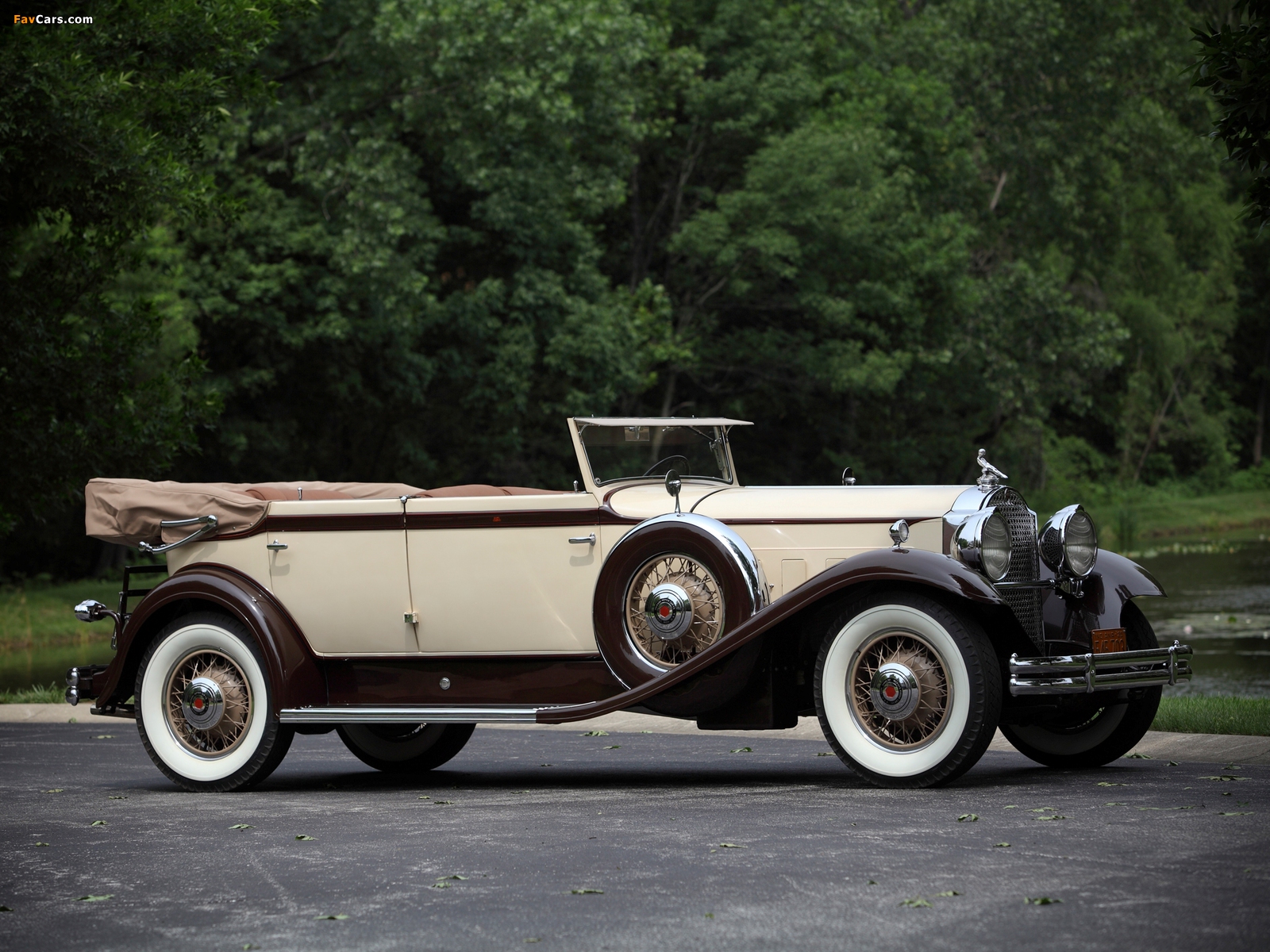Photos of Packard Eight Individual Custom Convertible Sedan by Dietrich (840) 1931 (1600 x 1200)