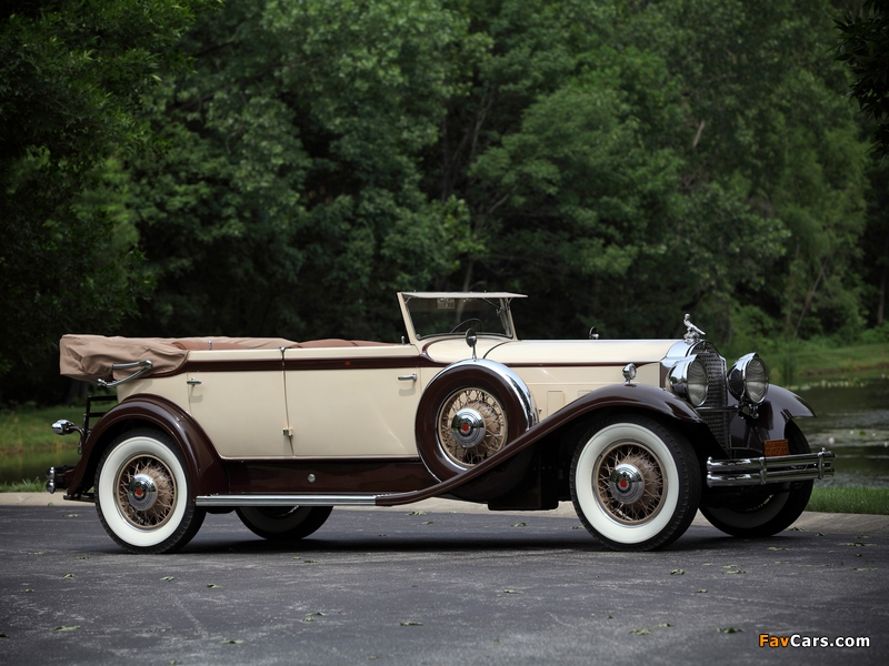 Photos of Packard Eight Individual Custom Convertible Sedan by Dietrich (840) 1931 (800 x 600)