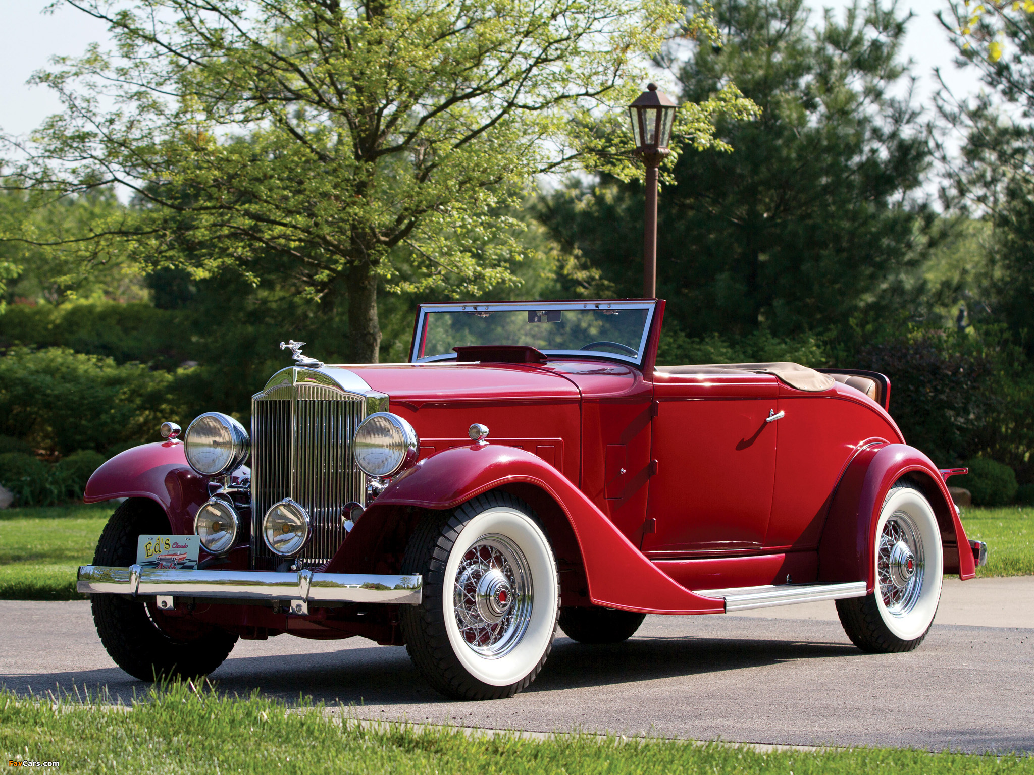 Photos of Packard Eight Coupe Roadster (609) 1933 (2048 x 1536)