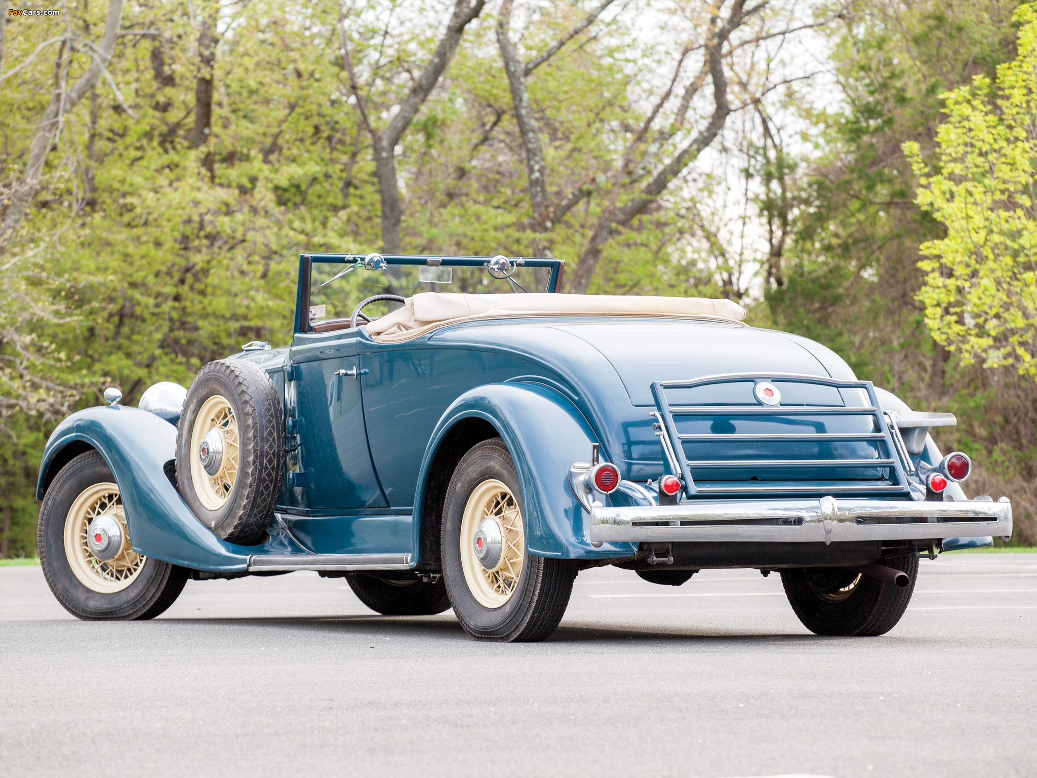 Photos of 1934 Packard Eight Coupe Roadster (1101-719) 1933–34 (2048 x 1536)