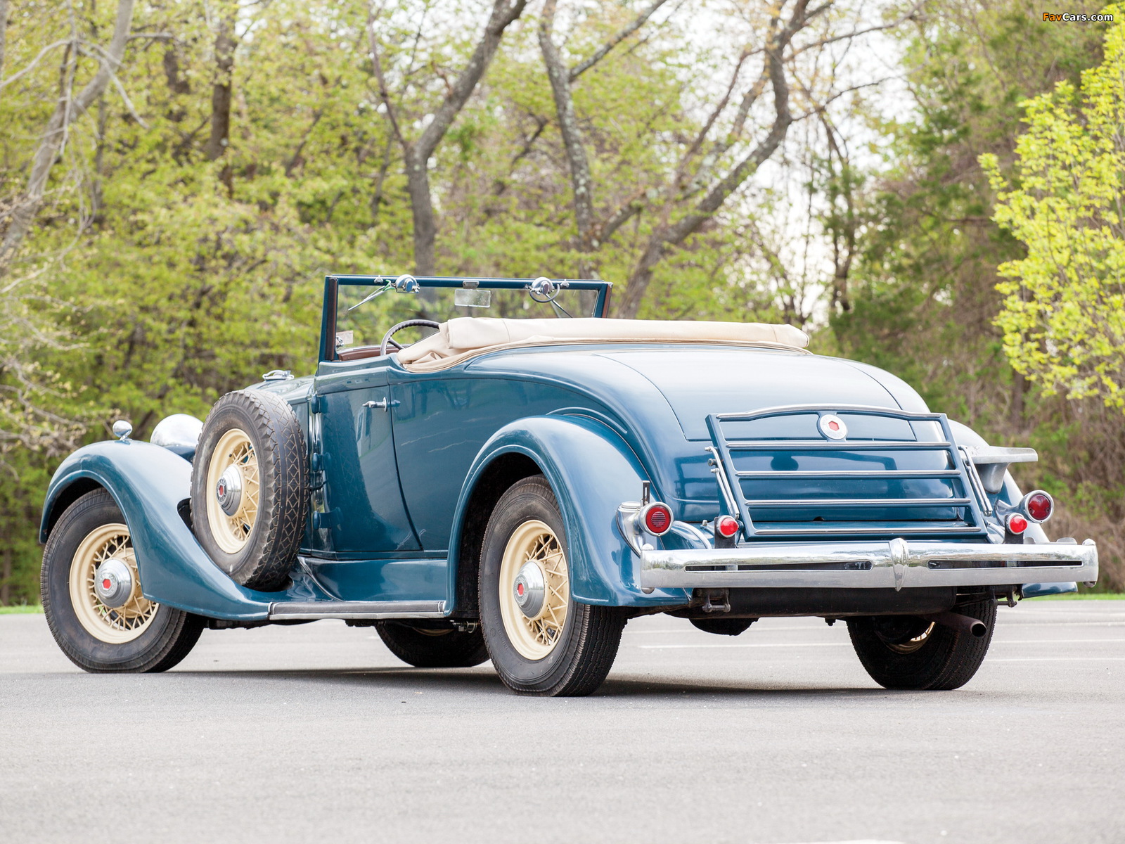 Photos of 1934 Packard Eight Coupe Roadster (1101-719) 1933–34 (1600 x 1200)
