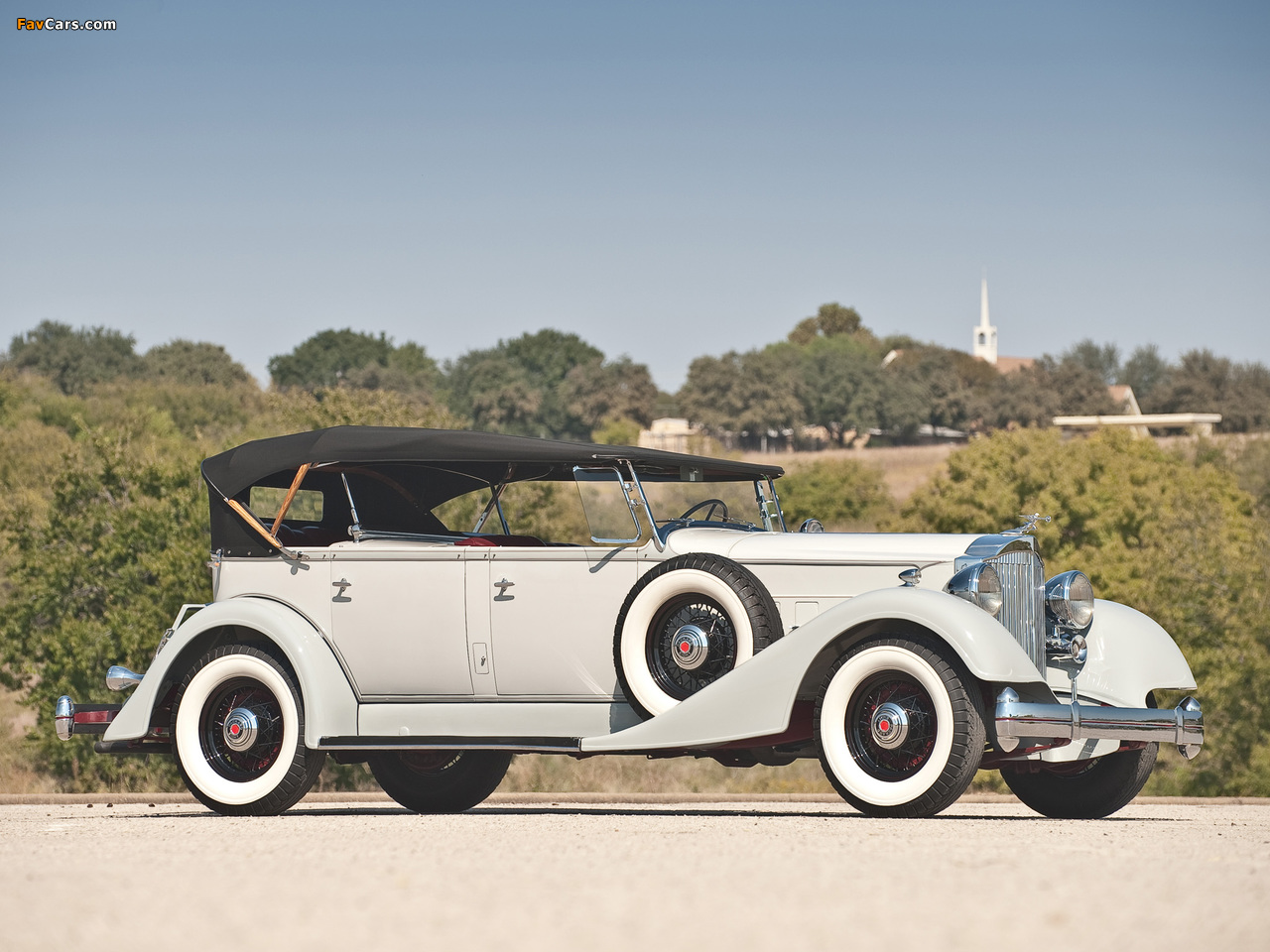 Packard Eight Dual Cowl Sport Phaeton (1101-721) 1934 wallpapers (1280 x 960)