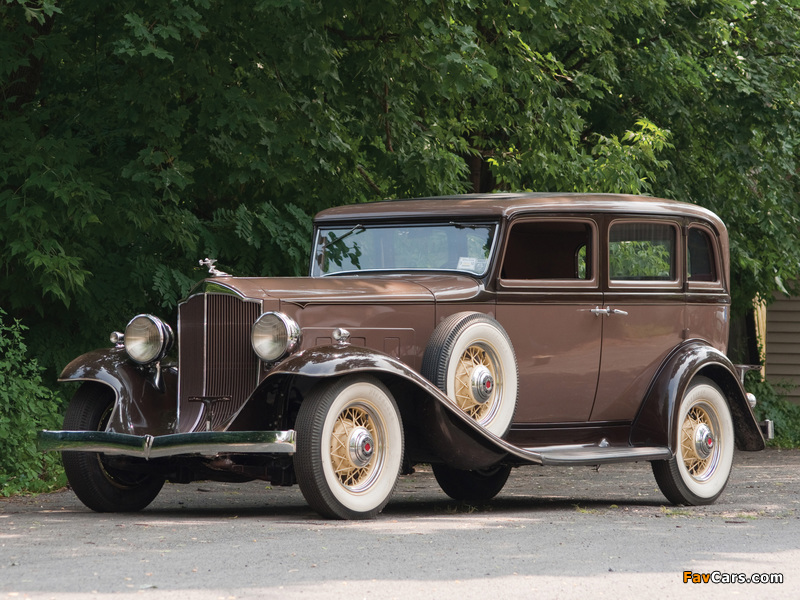 Images of Packard Light Eight Sedan (900-553) 1932 (800 x 600)