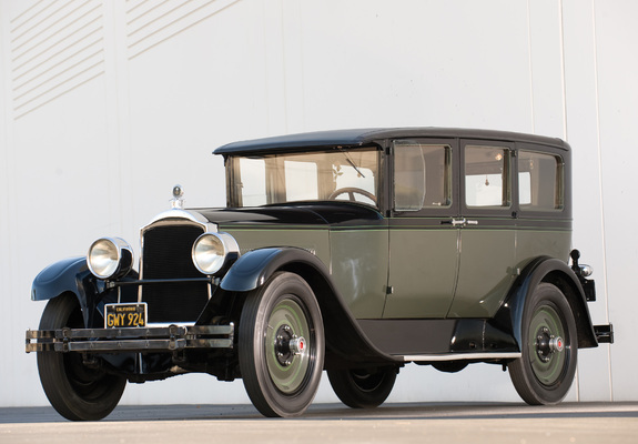 Photos of Packard Six 5-passenger Sedan 1927