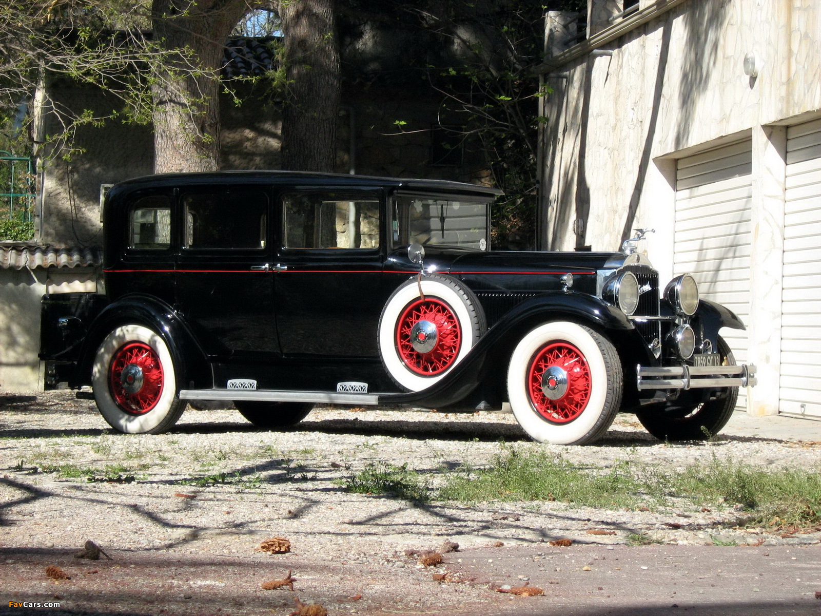 Packard Standard Eight Sedan Limousine (833-465) 1931 photos (1600 x 1200)