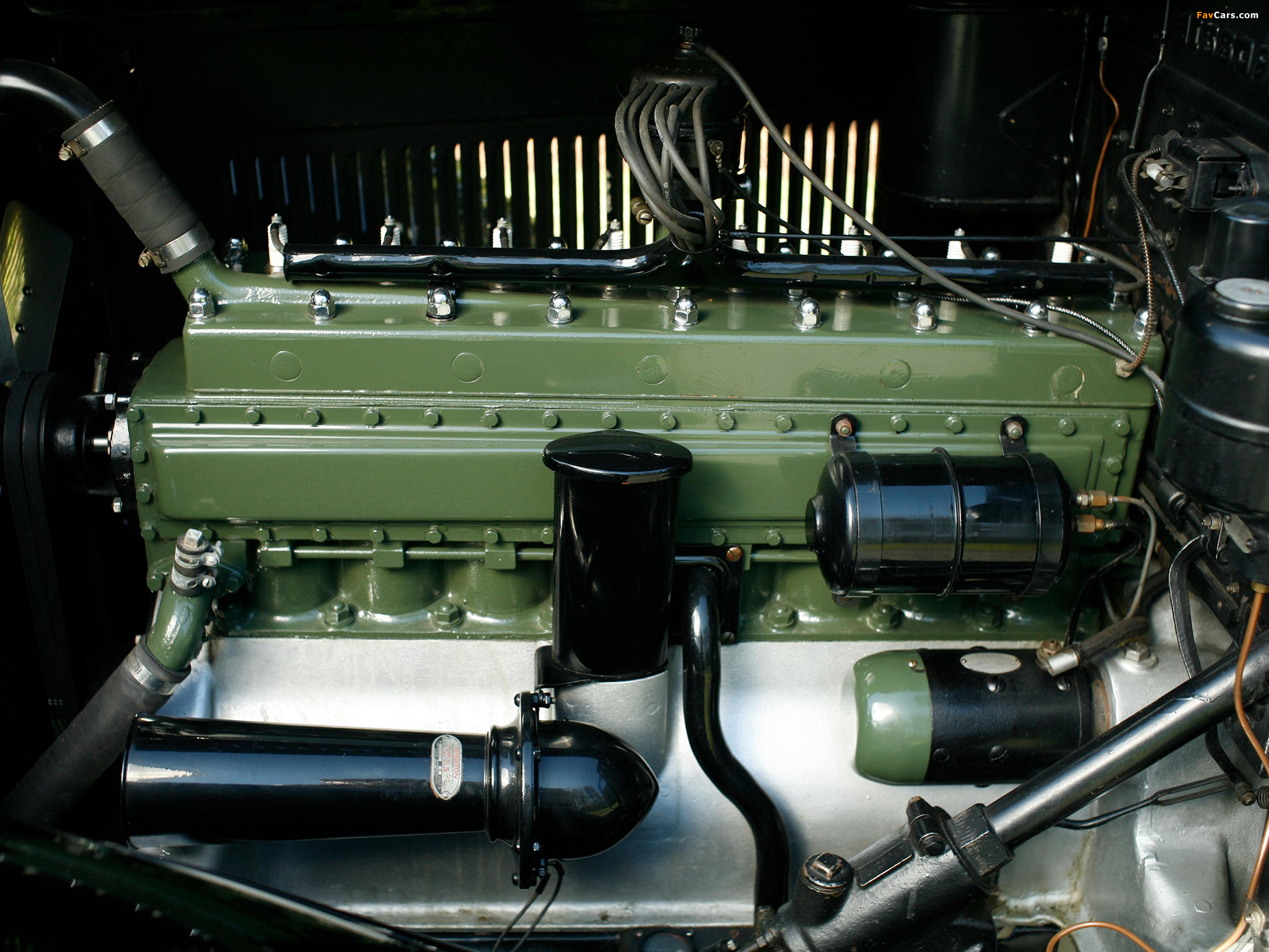 Photos of Packard Standard Eight Coupe (733-408) 1930 (2048 x 1536)