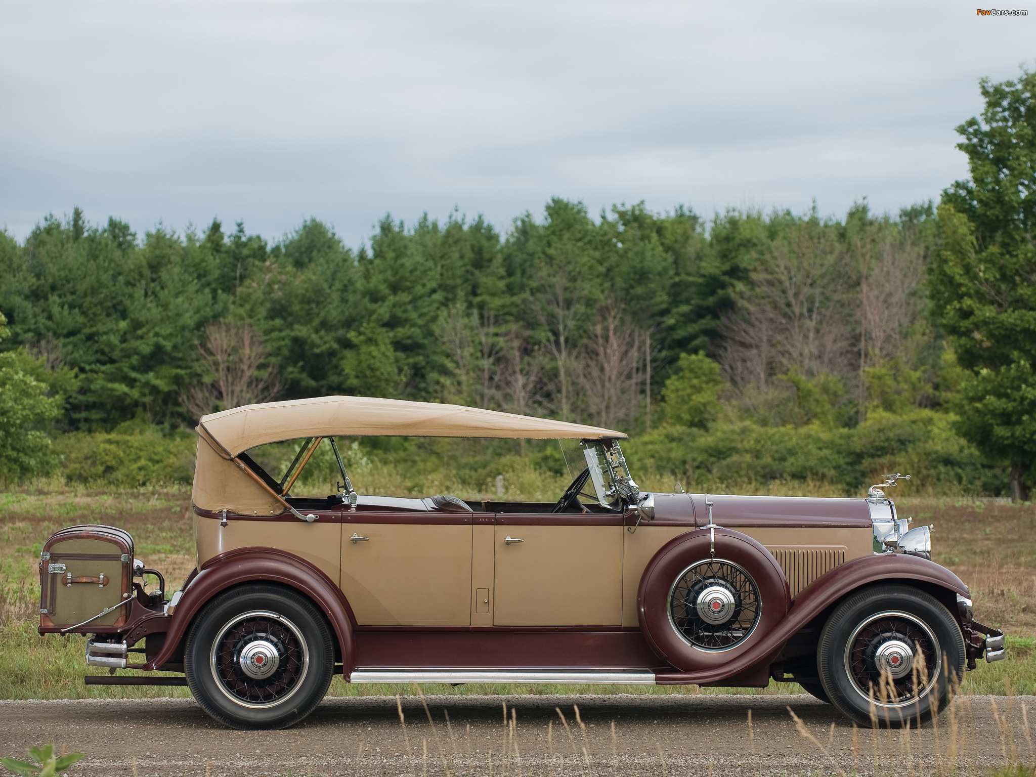 Photos of Packard Standard Eight Sport Phaeton (833-481) 1931 (2048 x 1536)