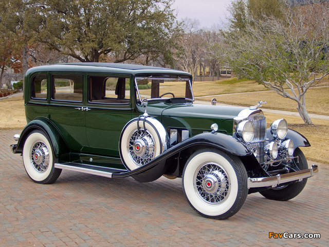Packard Standard Eight Sedan (901-503) 1932 wallpapers (640 x 480)