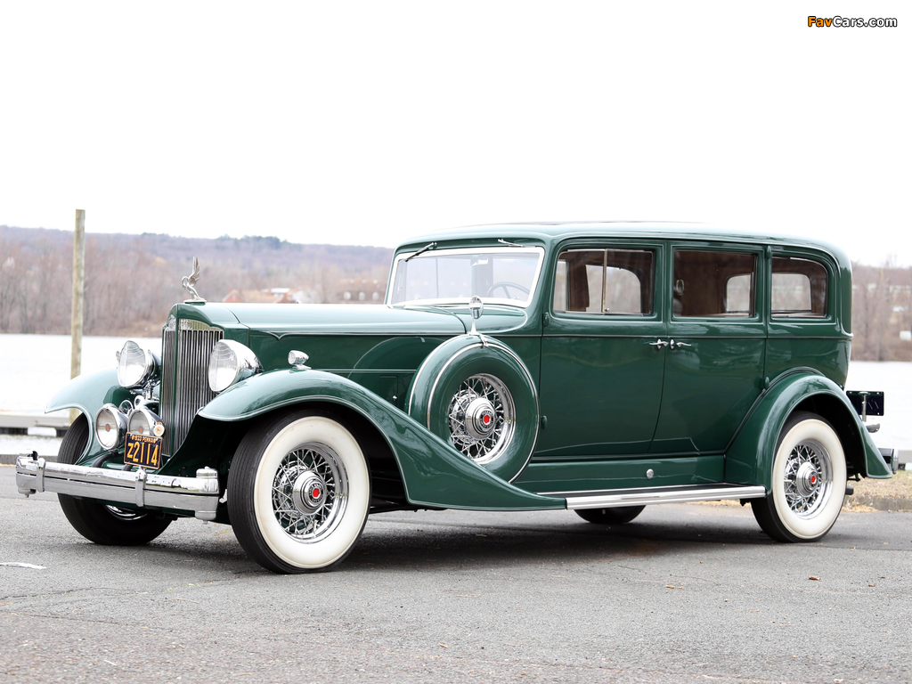 Images of 1933 Packard Super Eight 7-passenger Sedan (1004-654) 1933 (1024 x 768)