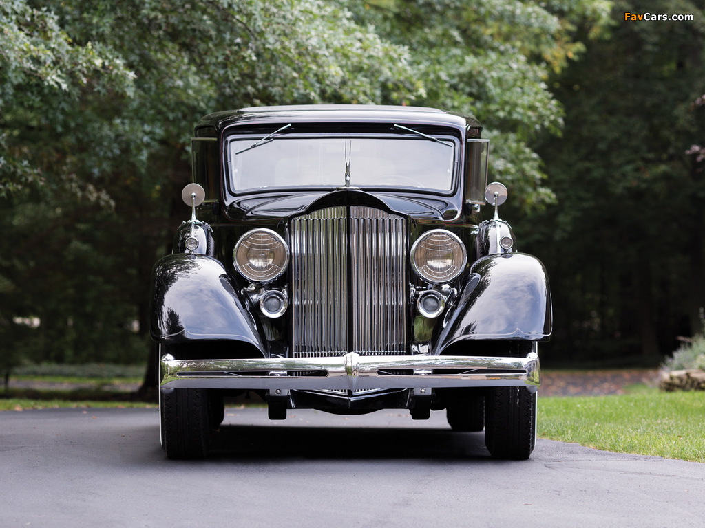 Images of Packard Super Eight Club Sedan (1104-756) 1934 (1024 x 768)