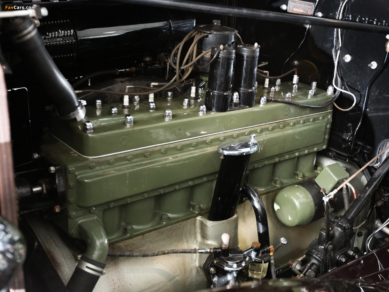 Images of Packard Super Eight Club Sedan (1104-756) 1934 (1280 x 960)