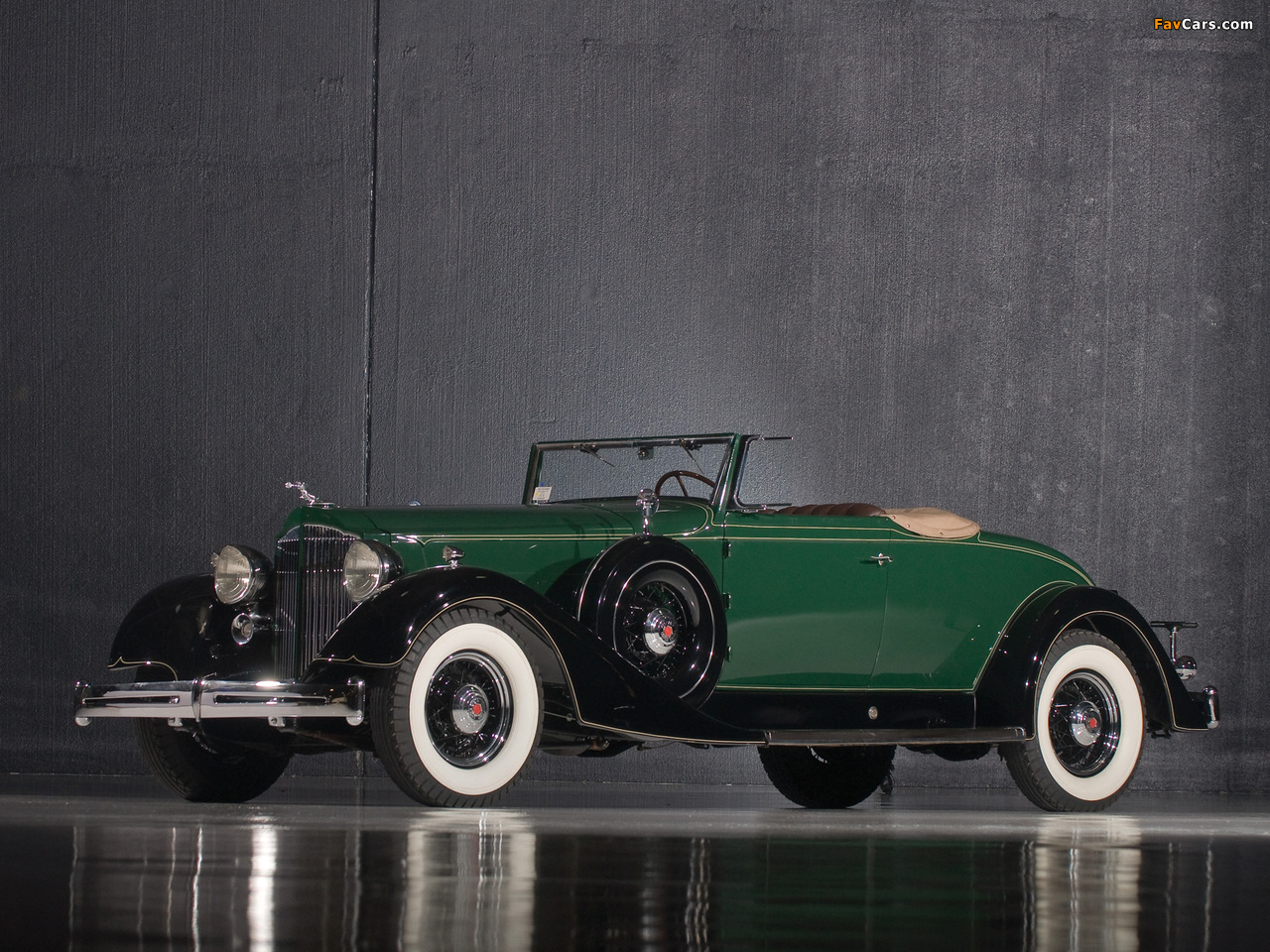 Images of Packard Super Eight Coupe Roadster (1104-759) 1934 (1280 x 960)