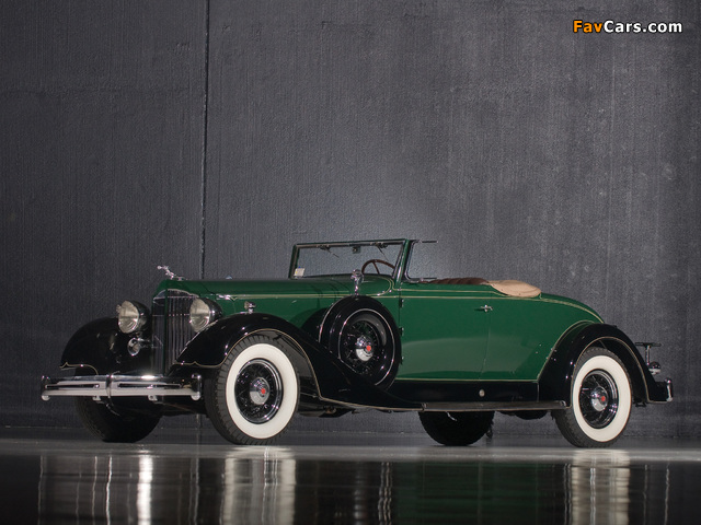 Images of Packard Super Eight Coupe Roadster (1104-759) 1934 (640 x 480)