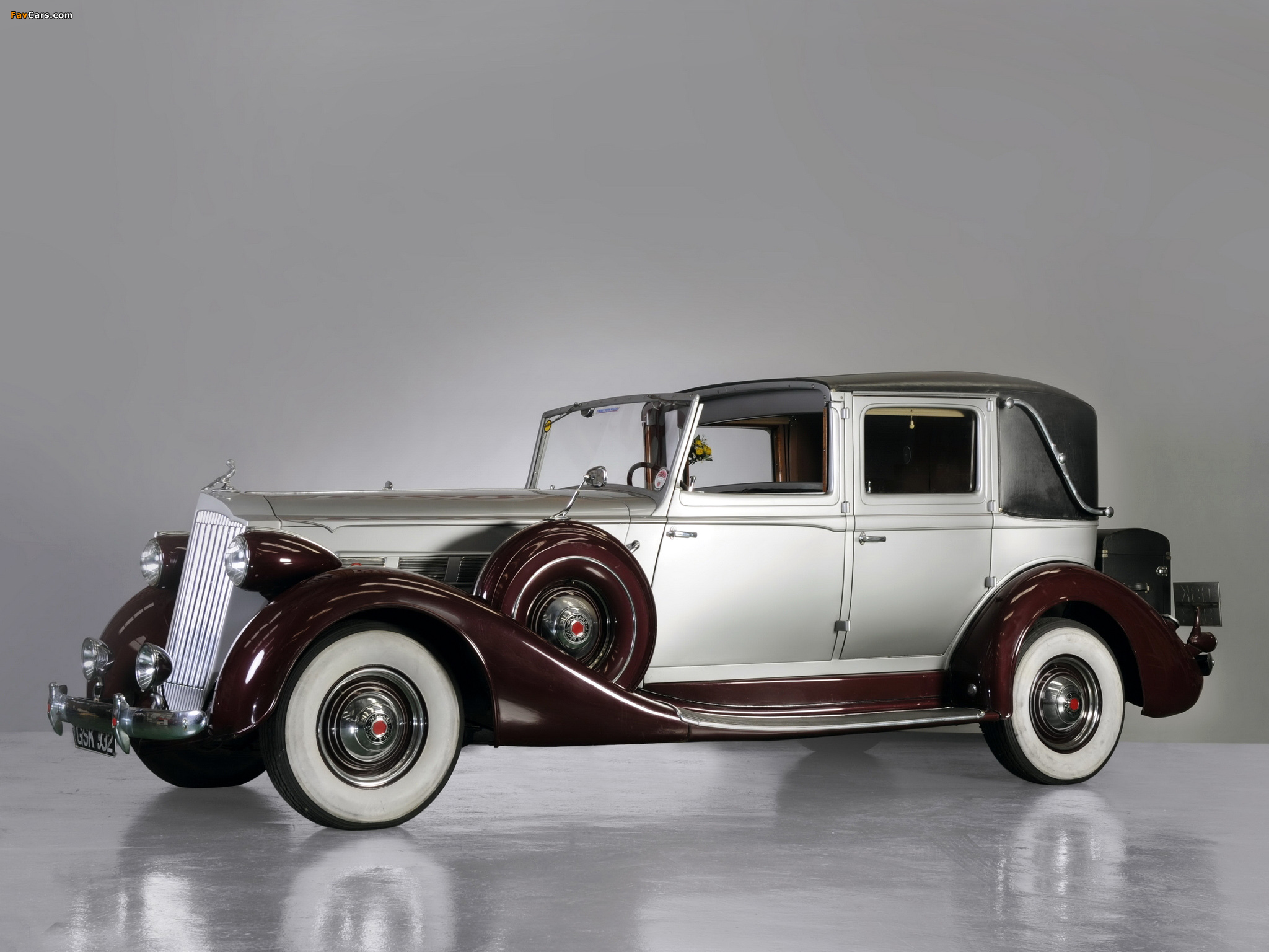 Packard Super Eight Town Car by Brewster (1501-209) 1937 wallpapers (2048 x 1536)