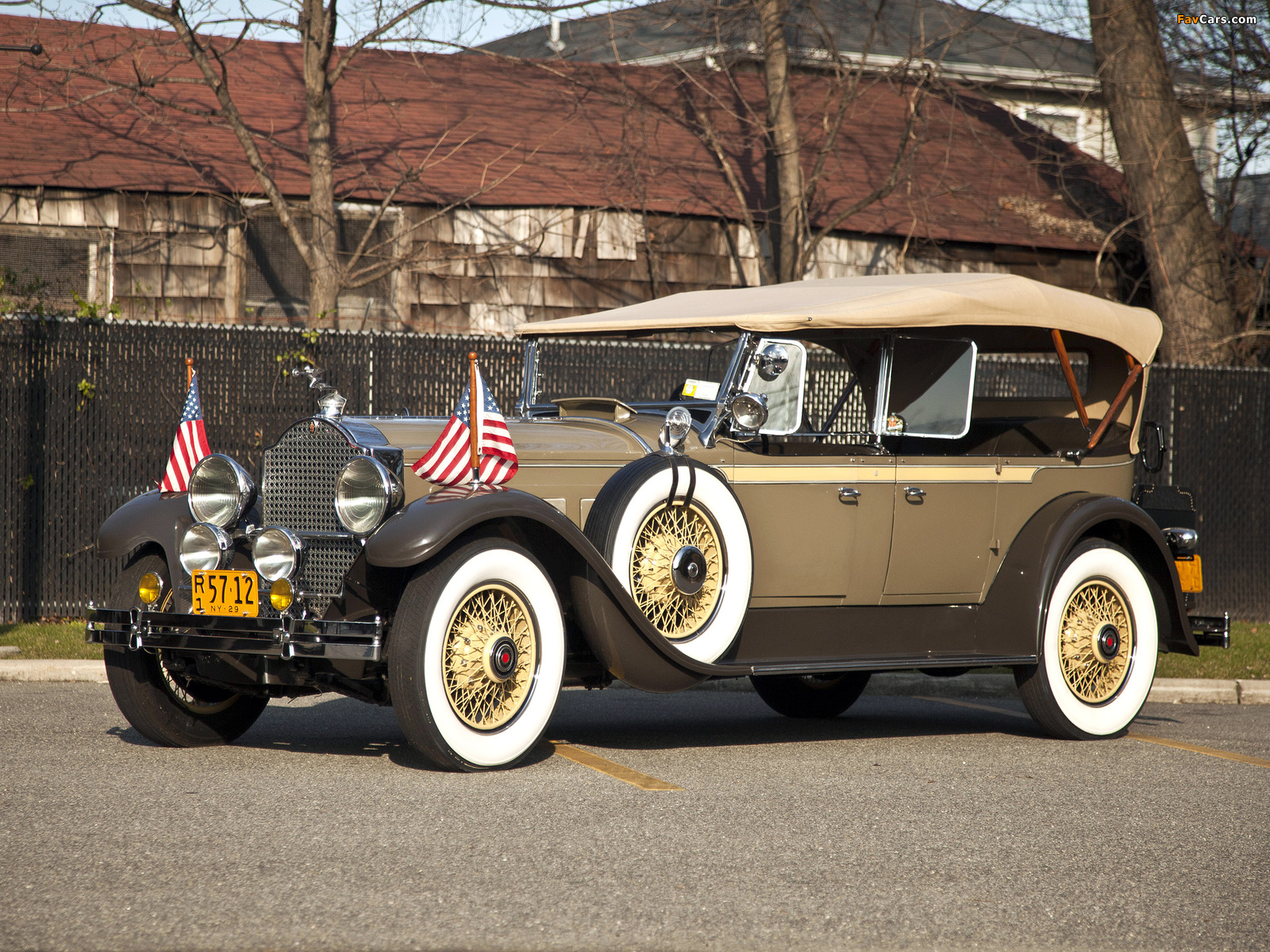 Pictures of Packard 640 Super Eight Touring 1929 (1600 x 1200)