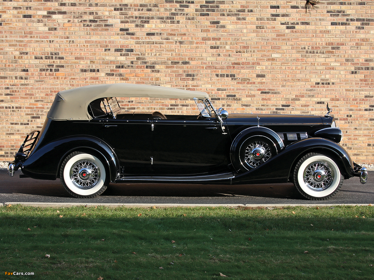 Pictures of Packard Super Eight Dual Cowl Phaeton (1404-951) 1936 (1280 x 960)