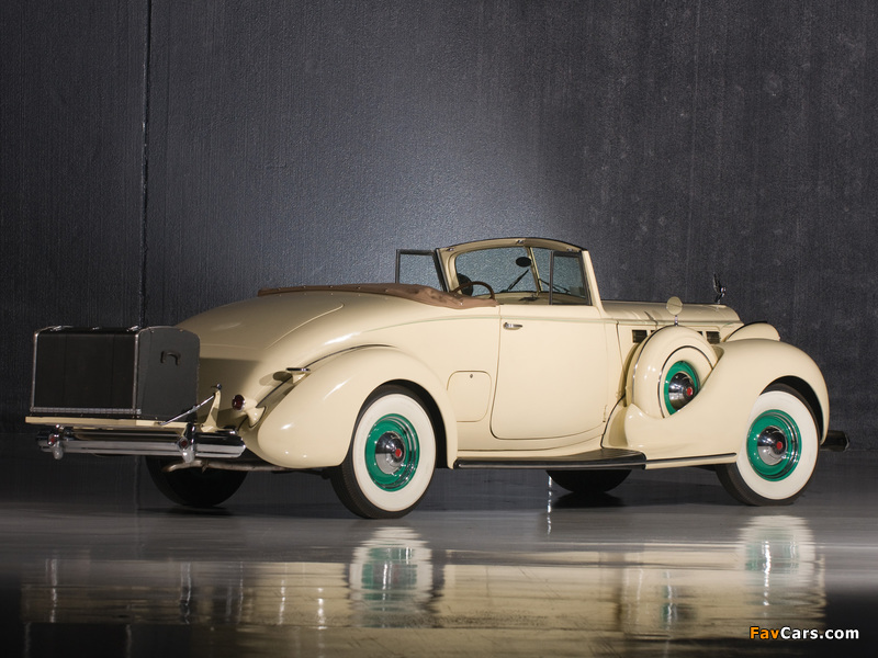 Pictures of Packard Super Eight Convertible Coupe (1604-1119) 1938 (800 x 600)