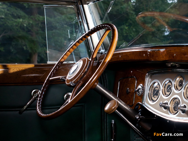 Images of Packard Twelve Coupe Roadster (1005-639) 1933 (640 x 480)