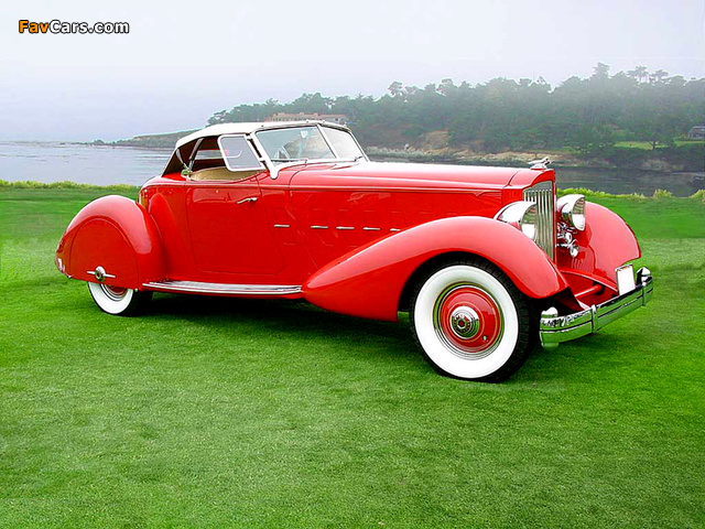 Images of Packard Twelve Runabout Speedster by LeBaron 1934 (640 x 480)